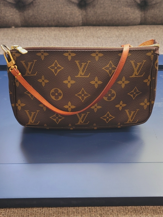 Louis Vuitton Handbags - Louis Vuitton Brown Monogram Canvas Pochette